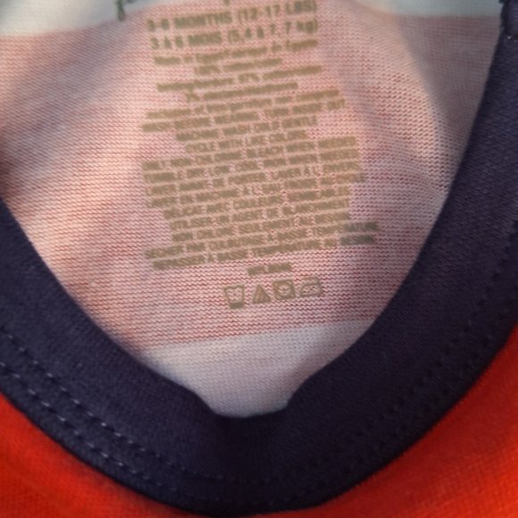 2x $15 babys  boy shirt with White/red stripesped ,and color oregano - Picture 4 of 8